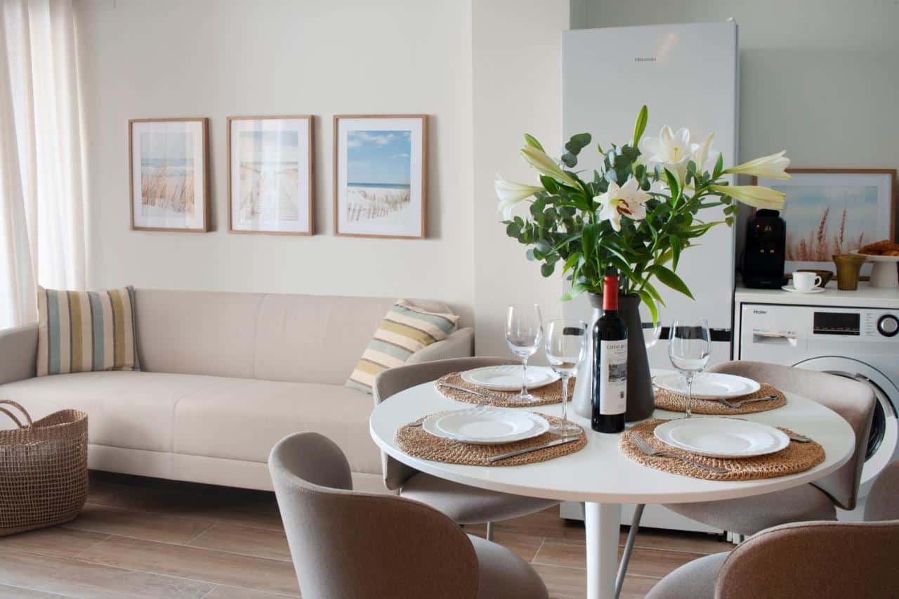 Apart moderno con vista al mar, Piscina, Parking