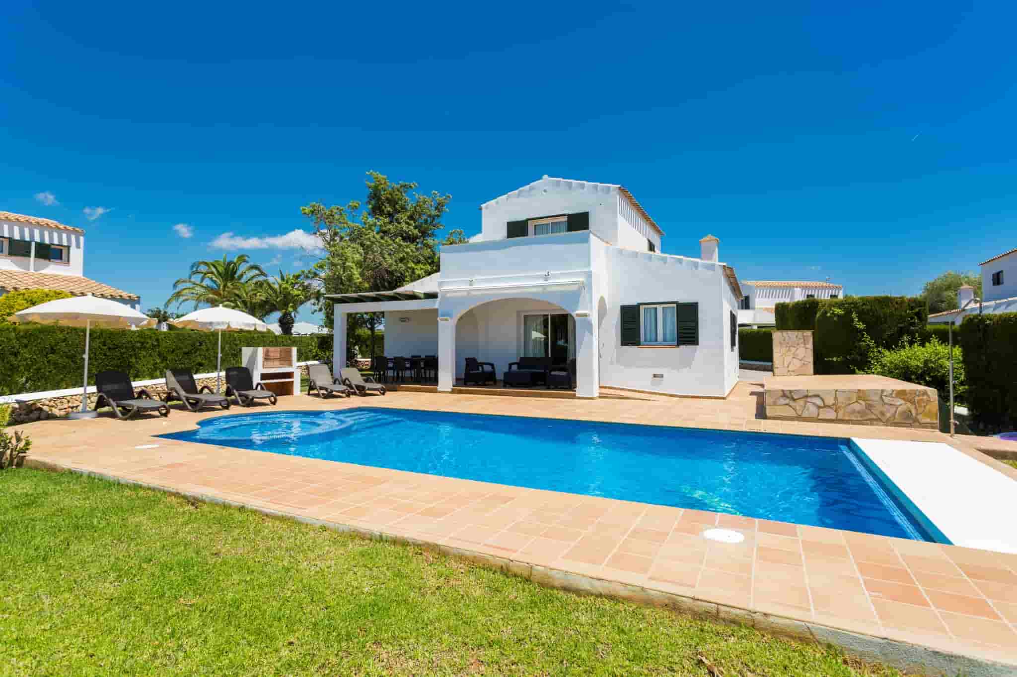 holiday-villas-in-spain-with-private-pool-villas-to-rent